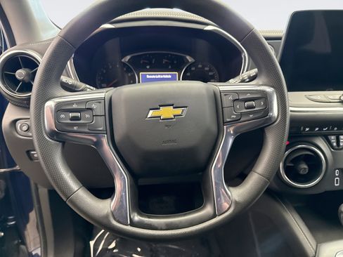 Used 2023 Chevrolet Blazer LT image 12