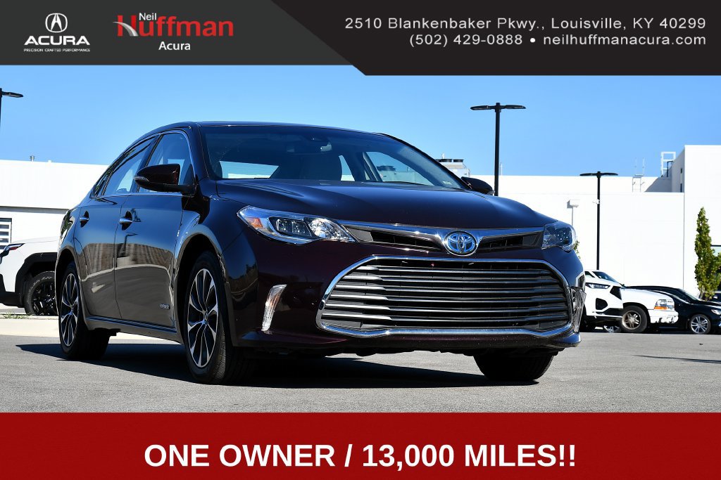 Used 2018 Toyota Avalon XLE Premium FWD image 1