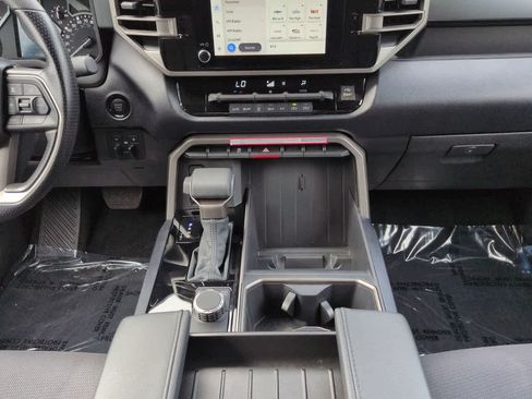 Used 2025 Toyota Tundra SR5 w/ SR5 Convenience Package RWD image 18