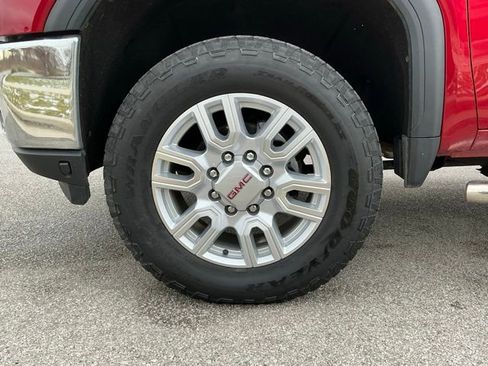 Used 2021 GMC Sierra 3500 SLT w/ SLT Convenience Package image 16