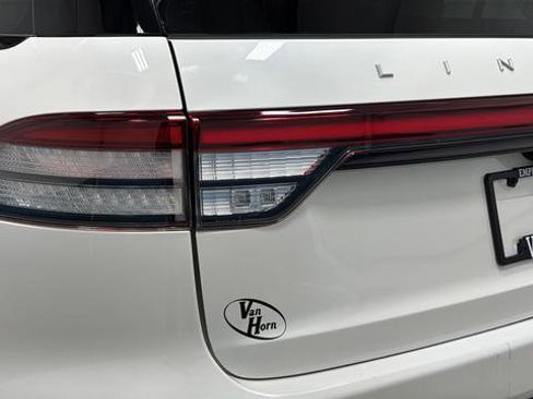 Used 2025 Lincoln Aviator Reserve w/ Equipment Group 201A AWD/4WD image 44