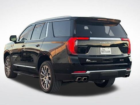 Used 2025 GMC Yukon Denali AWD/4WD image 4
