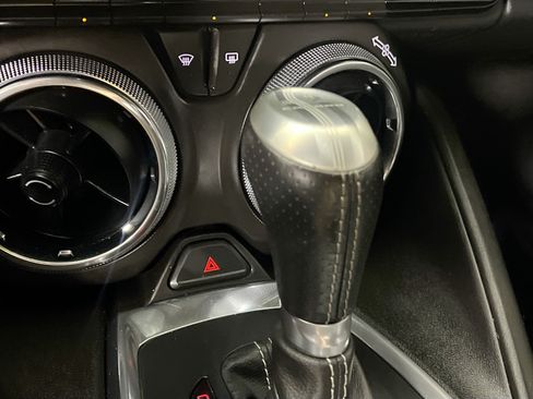 Used 2016 Chevrolet Camaro SS RWD image 24