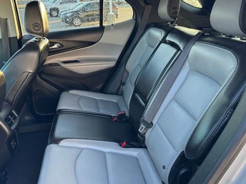 Used 2019 Chevrolet Equinox Premier image 12