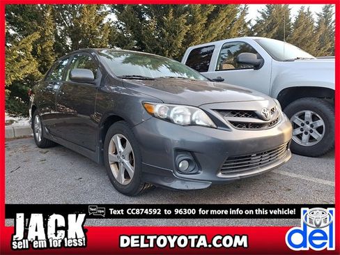 Used 2012 Toyota Corolla S image 1