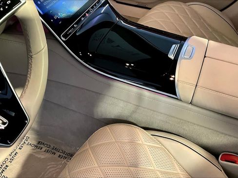 Certified 2023 Mercedes-Benz S 500 4MATIC image 17
