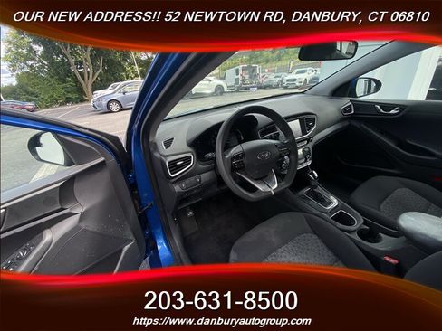 Used 2018 Hyundai Ioniq Blue FWD image 12