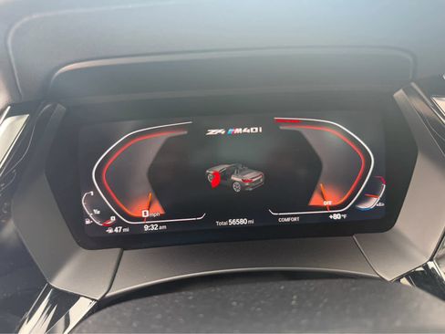 Used 2022 BMW Z4 M40i w/ Premium Package RWD image 8