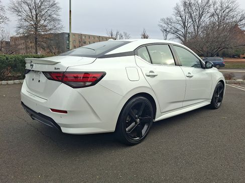 Certified 2023 Nissan Sentra SR w/ Electronics Package image 7