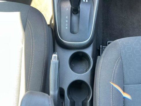 Used 2018 Chevrolet Trax LS FWD image 26