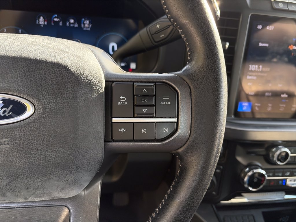 Used 2024 Ford F250 Lariat w/ Lariat Ultimate Package AWD/4WD image 17