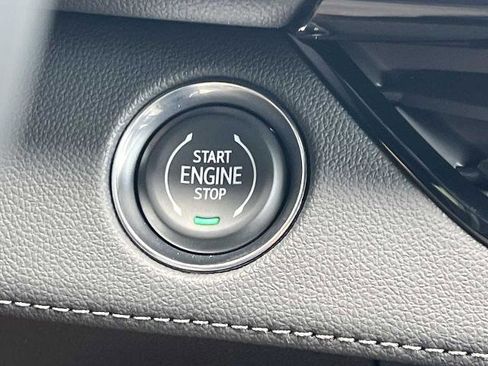 New 2026 Buick Enclave Sport Touring w/ Power Package image 5