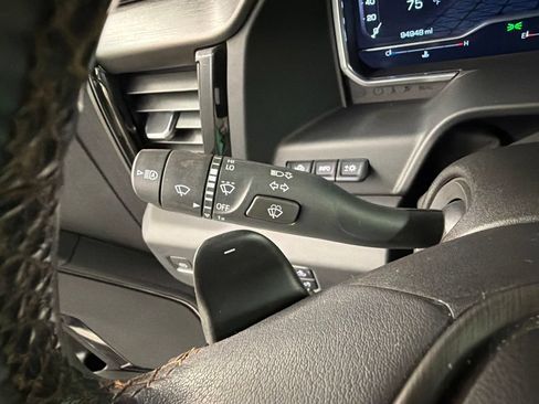 Used 2023 GMC Sierra 1500 AT4 w/ AT4 Premium Package AWD/4WD image 17