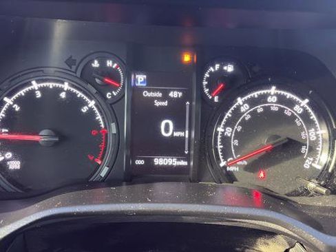 Used 2021 Toyota 4Runner SR5 image 28