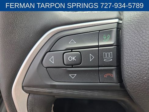 Used 2023 Jeep Grand Cherokee Altitude AWD/4WD image 31