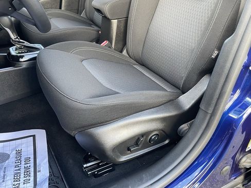 Used 2021 Jeep Renegade Latitude image 18