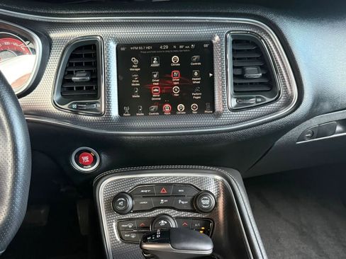 Used 2015 Dodge Challenger SRT Hellcat RWD image 46