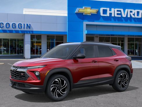 New 2026 Chevrolet TrailBlazer RS FWD image 2