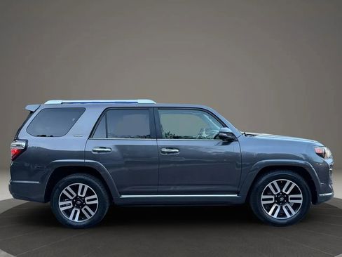 Used 2016 Toyota 4Runner Limited image 10