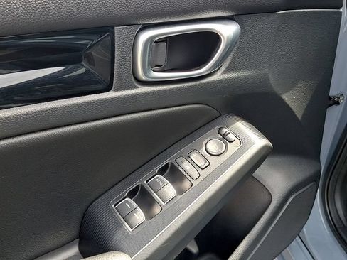 Used 2023 Honda Civic Sport Touring image 8