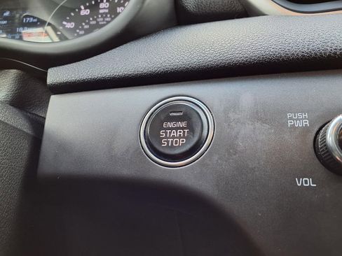 Used 2017 Kia Sportage EX w/ EX Premium Package image 16