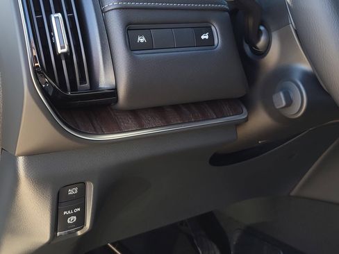 New 2026 Nissan Armada SL image 20