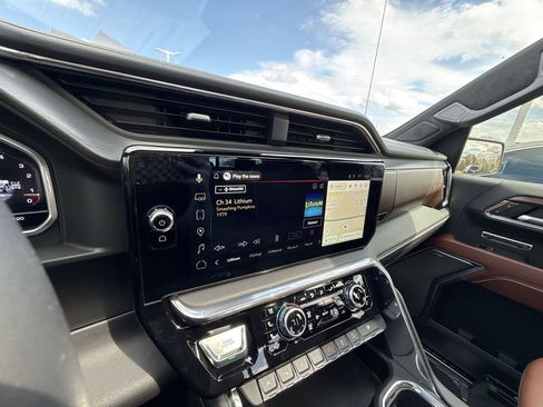 Certified 2024 GMC Sierra 1500 Denali Ultimate image 19