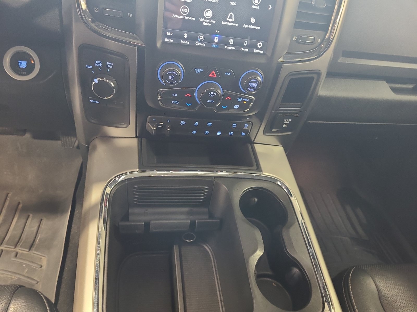 Used 2018 RAM 2500 Laramie w/ Sport Appearance Group AWD/4WD image 15