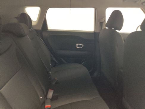 Used 2017 Kia Soul w/ Convenience Package FWD image 19