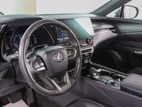 Used 2024 Lexus RX 350 Premium Plus w/ Convenience Package image 23