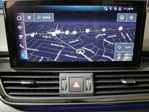 Certified 2025 Audi Q5 2.0T Premium Plus w/ Premium Plus Package image 3