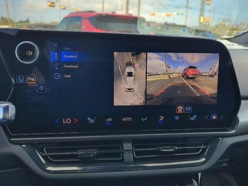 New 2026 Chevrolet Equinox EV RS image 21