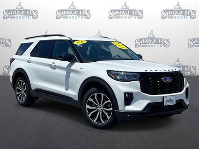 Used 2025 Ford Explorer ST-Line w/ Premium Package