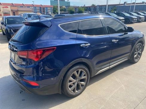 Used 2018 Hyundai Santa Fe Sport FWD image 4