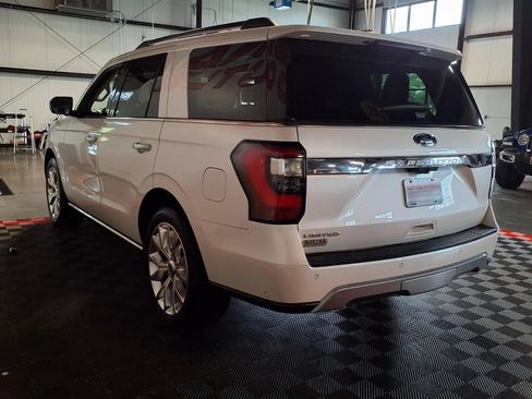 Used 2018 Ford Expedition Limited w/ Equipment Group 302A AWD/4WD image 5
