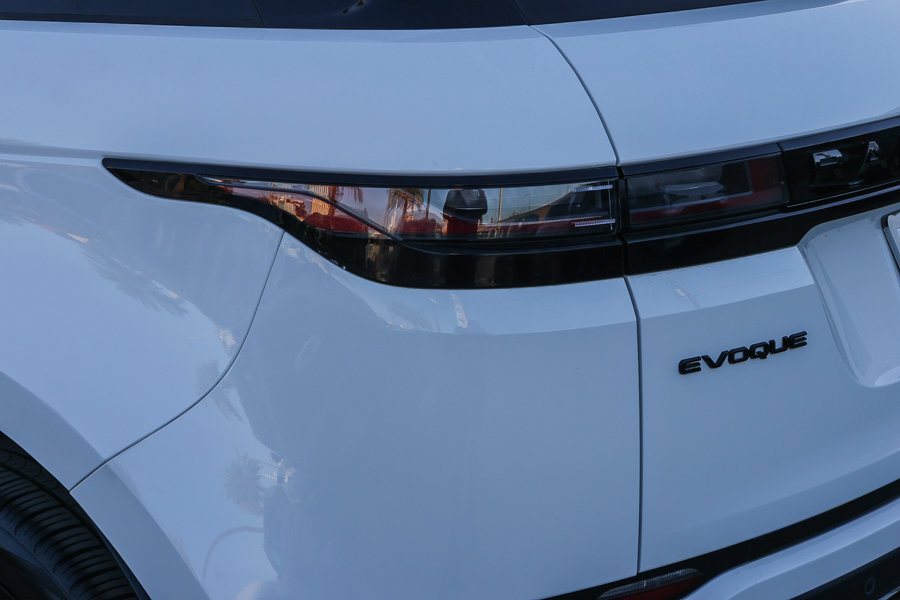 Certified 2026 Land Rover Range Rover Evoque S AWD/4WD image 9