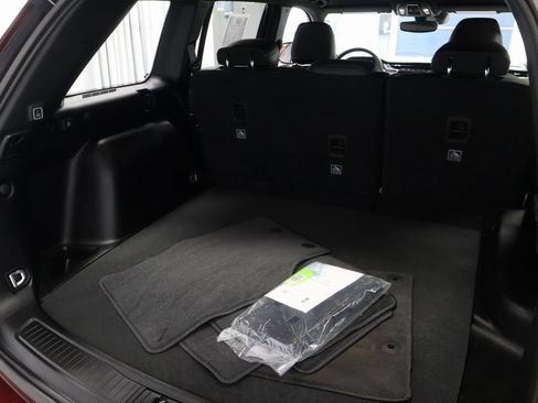 Used 2023 Jeep Grand Cherokee Altitude AWD/4WD image 13