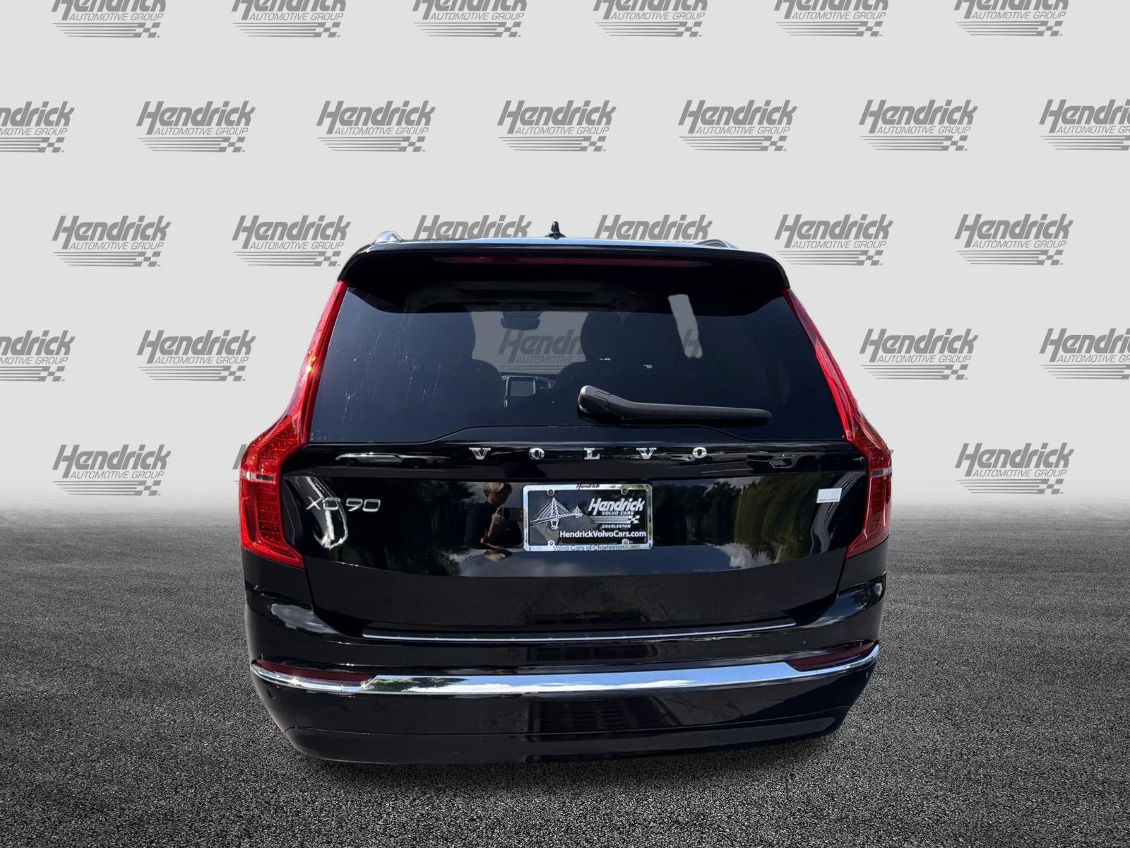 Certified 2024 Volvo XC90 T8 Ultimate w/ Protection Package Premier AWD/4WD image 9