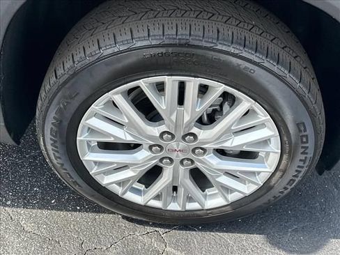 Certified 2024 GMC Acadia Elevation w/ Luxury Package FWD image 32