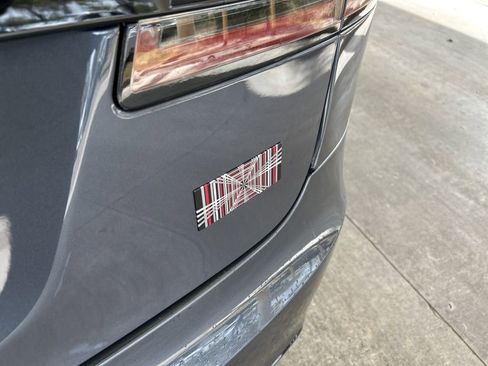 Used 2022 Tesla Model S Plaid image 23