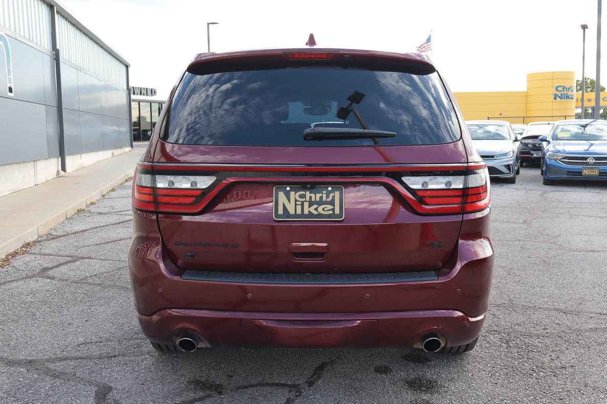 Used 2018 Dodge Durango R/T w/ Technology Group AWD/4WD image 5