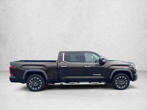 Used 2023 Toyota Tundra Limited image 4