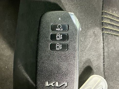 Used 2023 Kia EV6 GT AWD/4WD image 18