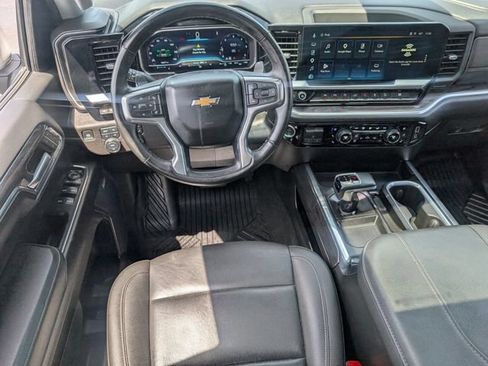 Used 2024 Chevrolet Silverado 1500 LTZ w/ LTZ Premium Package AWD/4WD image 12