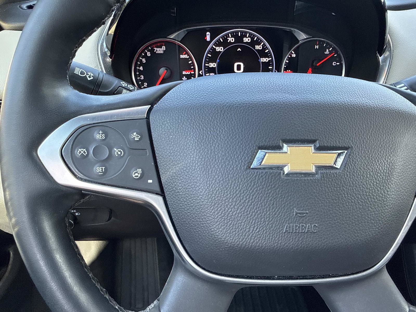 Used 2023 Chevrolet Traverse Premier AWD/4WD image 16