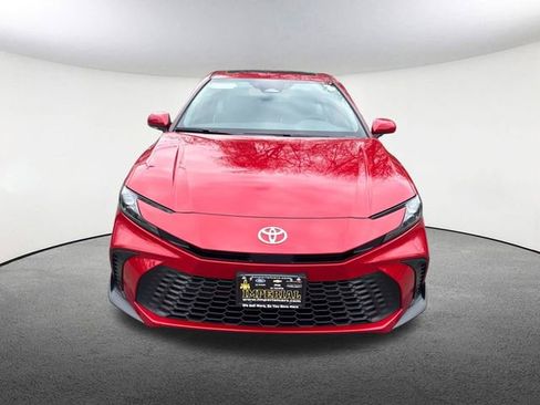 New 2026 Toyota Camry SE image 3