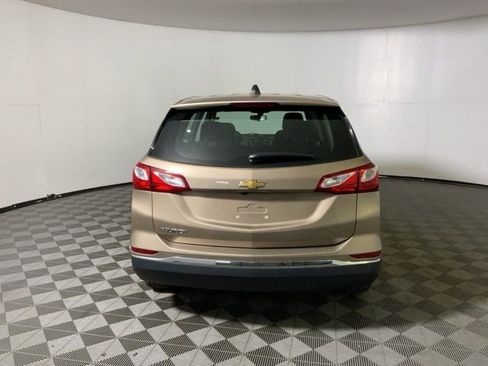 Used 2018 Chevrolet Equinox LS image 8