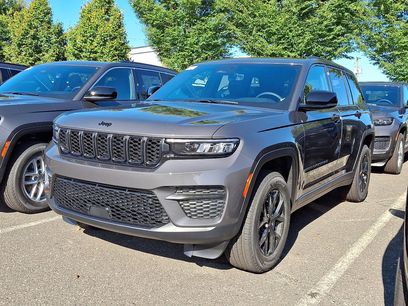 New 2025 Jeep Grand Cherokee Altitude