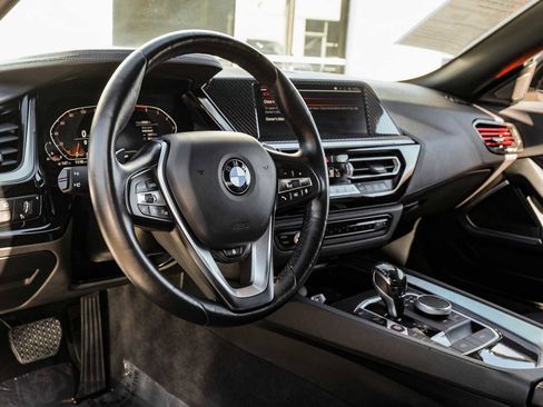 Used 2022 BMW Z4 sDrive30i w/ Premium Package 2 image 3