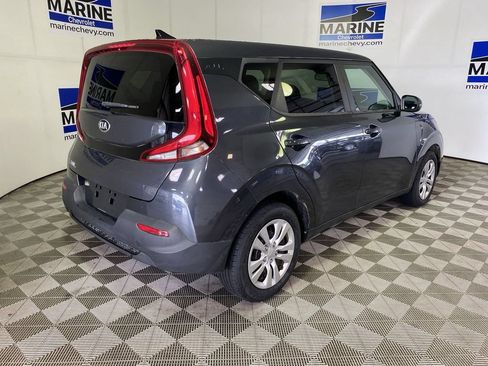 Used 2021 Kia Soul LX FWD image 16